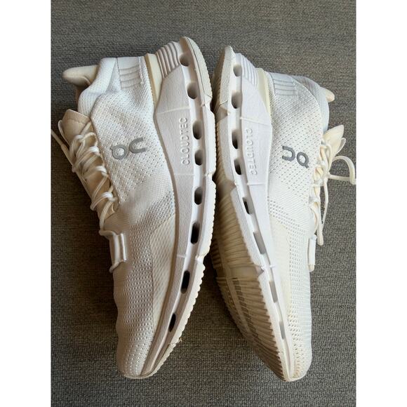 On Running Cloudnova 2 All White Lightweight Running Shoes Womens 7 - Picture 9 of 12